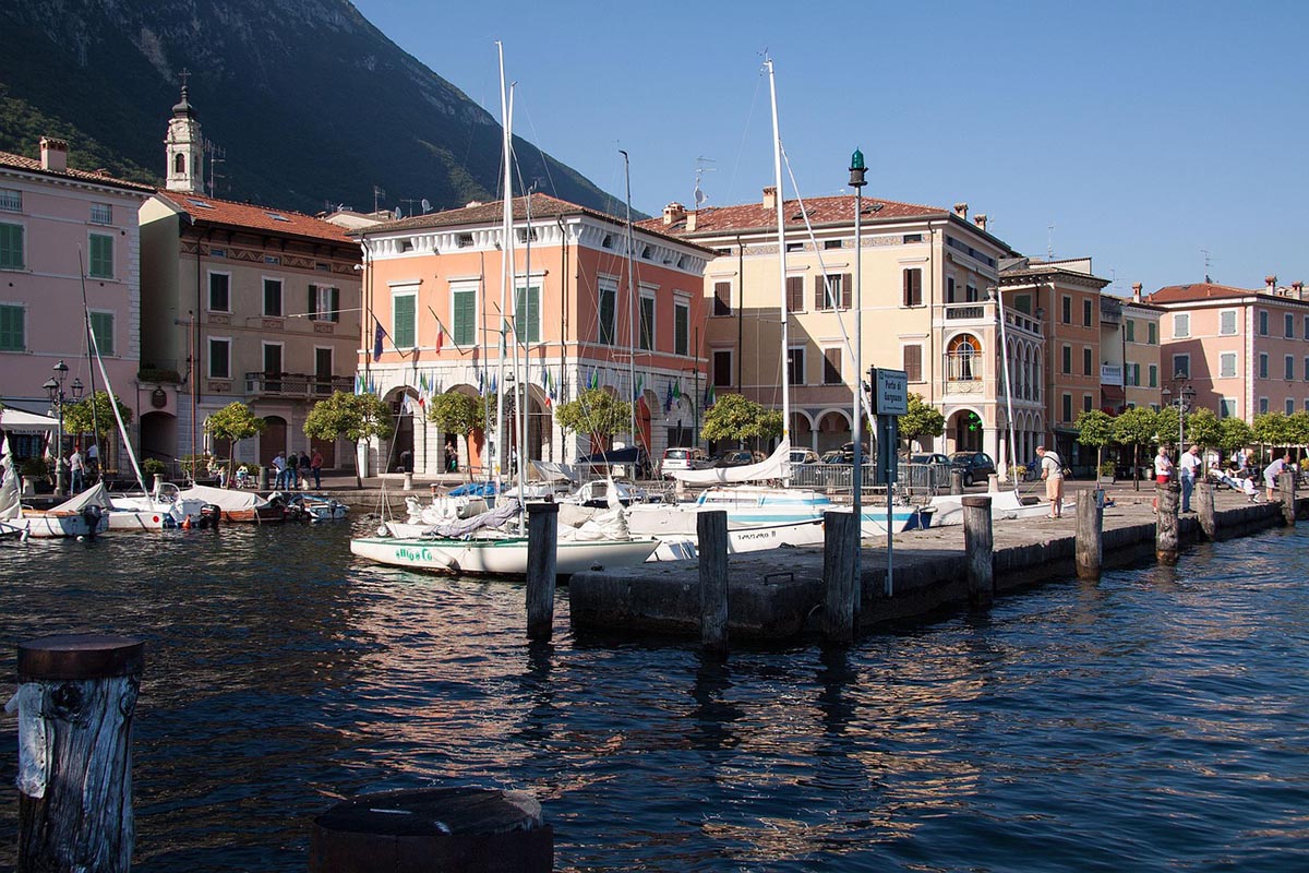 Hafen Gargnano