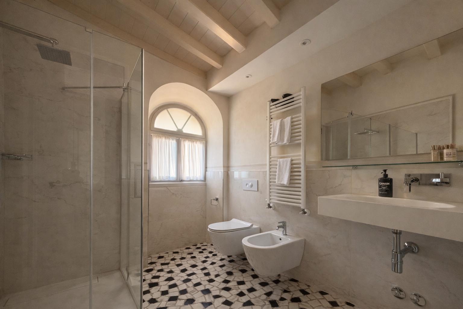 27 غرفة ديلوكس